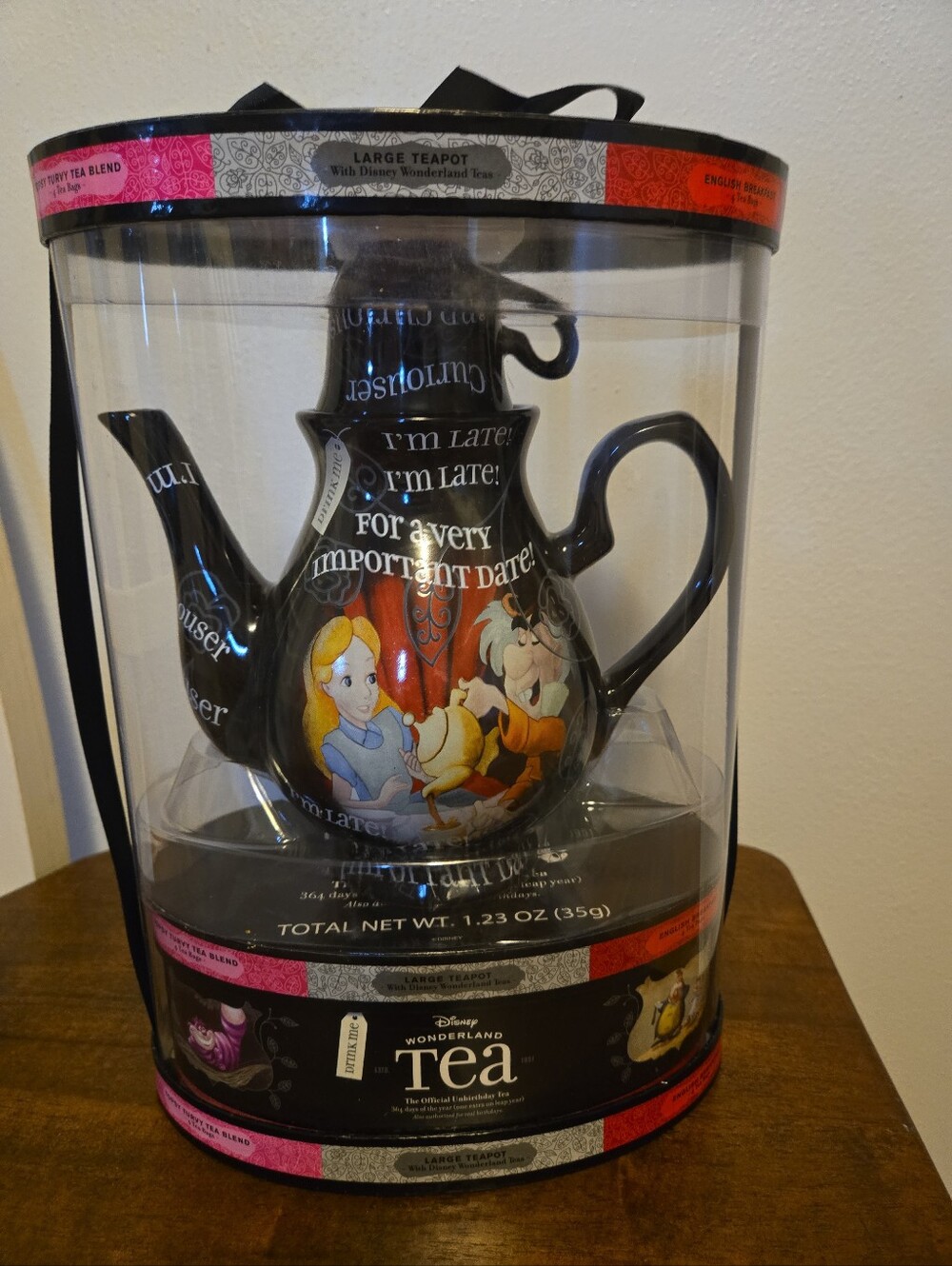 RARE Disney Alice in Wonderland Black Tea Pot "The Official Unbirthday Tea" NIB